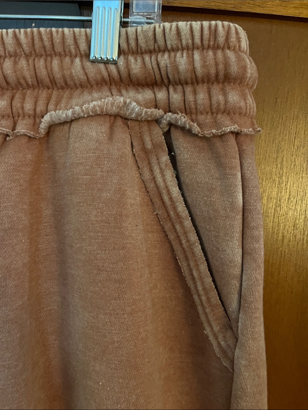 Zenana Outfitters Acid Washed Ash Mocha Wide Leg Fleece Lined Pants w/Pockets - Picture 3 of 9